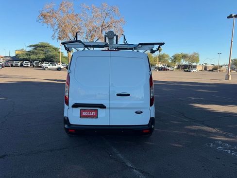 Used 2023 Ford Transit Connect XLT image 7