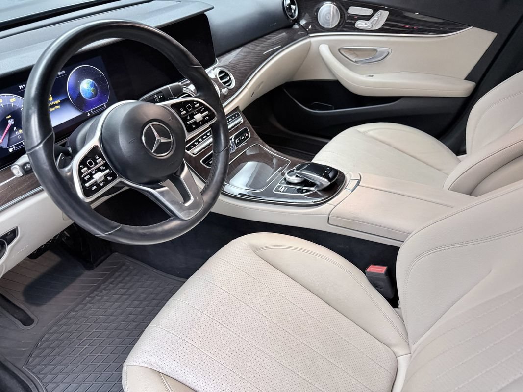 Used 2020 Mercedes-Benz E 350 4MATIC Sedan w/ Premium Package image 9
