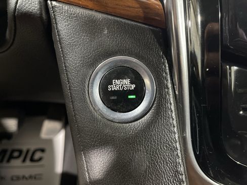 Used 2015 Cadillac Escalade ESV Premium image 27
