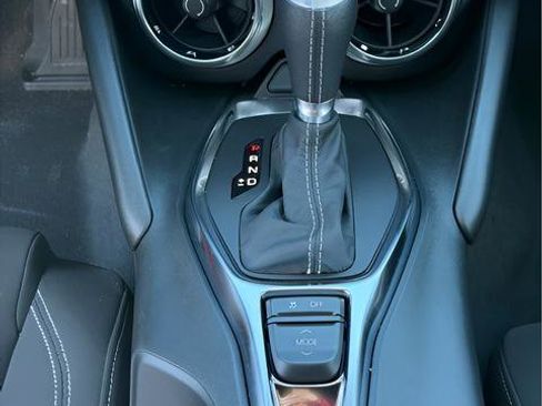 Used 2022 Chevrolet Camaro SS w/ Design Package 1 image 12