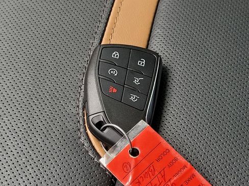 Used 2022 GMC Yukon AT4 image 26