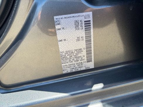 Used 2025 Nissan Altima 2.5 SV FWD image 28