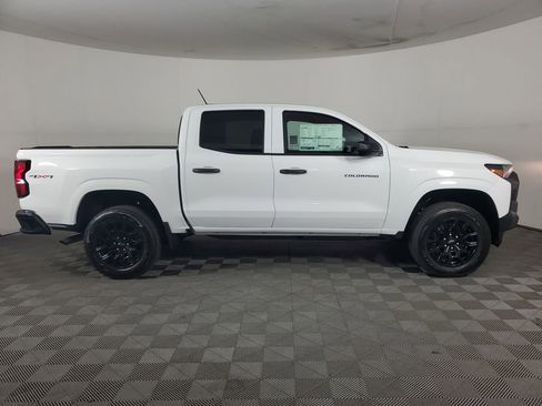 New 2026 Chevrolet Colorado W/T w/ WT Custom Package AWD/4WD image 3