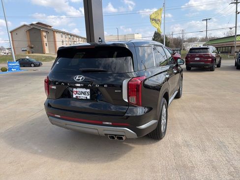 Used 2025 Hyundai Palisade SEL AWD/4WD image 9