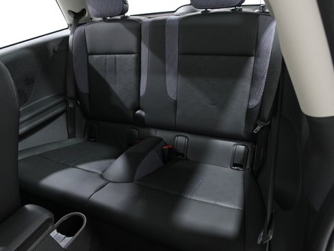 Certified 2025 MINI Cooper S image 19