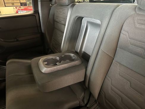 Used 2024 Nissan Frontier PRO-4X w/ Pro Convenience Package AWD/4WD image 27