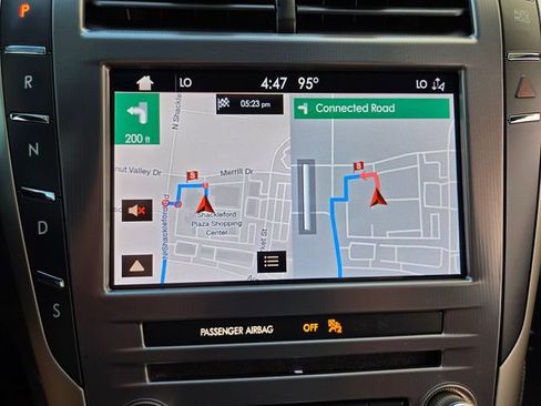 Used 2019 Lincoln MKZ Reserve w/ Reserve Plus Package FWD image 29