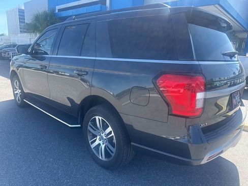 Used 2022 Ford Expedition XLT RWD image 8