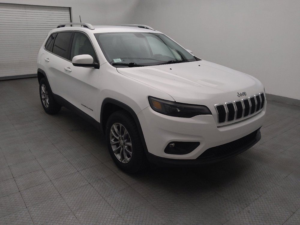 Used 2020 Jeep Cherokee Latitude Plus w/ Comfort/Convenience Group AWD/4WD image 13