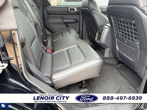 New 2025 Ford Bronco Badlands w/ Sasquatch Package image 12