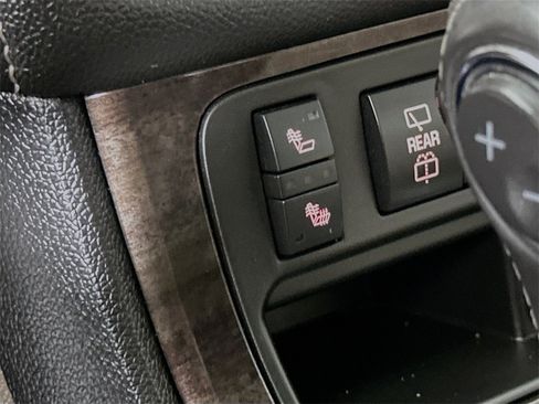 Used 2017 GMC Acadia Limited SLT image 26