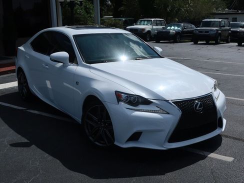 Used 2015 Lexus IS 250 w/ F-Sport Package RWD image 4