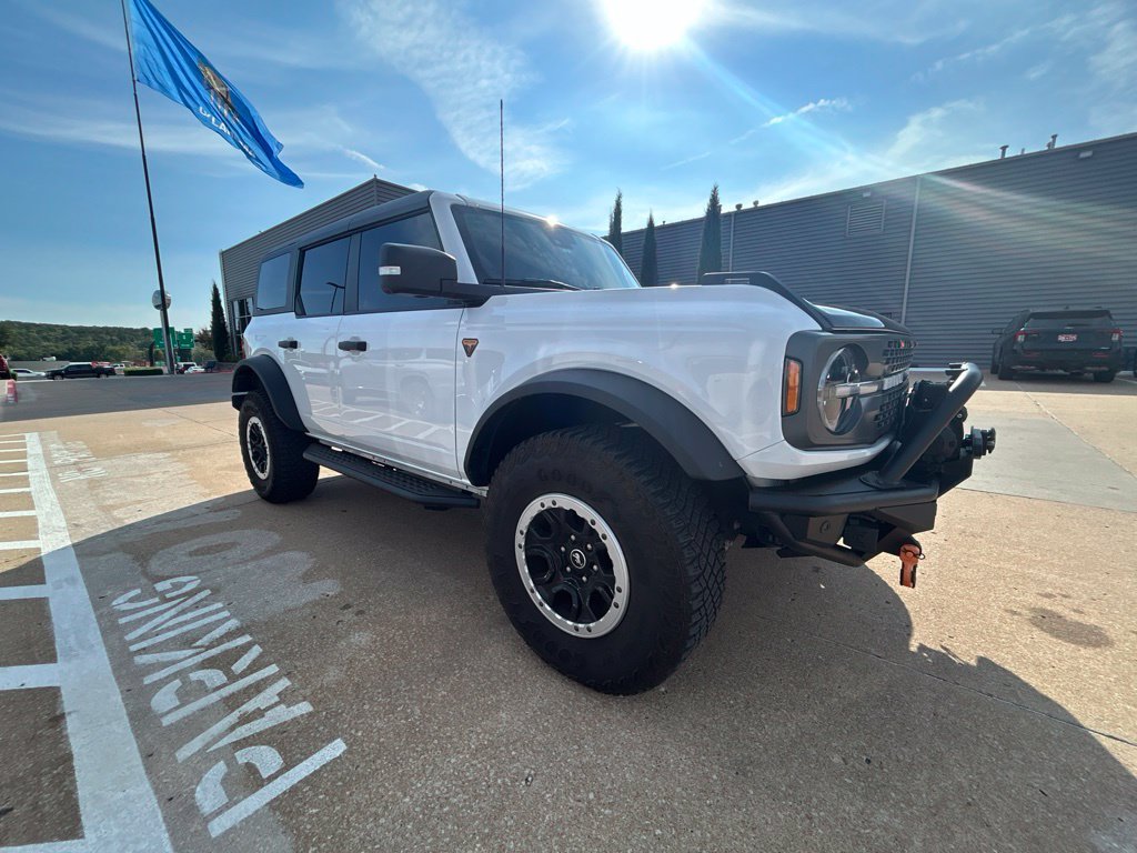 Used 2023 Ford Bronco Badlands AWD/4WD image 1