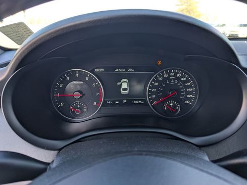 Used 2019 Kia Stinger GT2 image 21