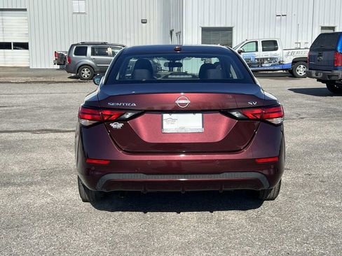 Used 2024 Nissan Sentra SV image 6