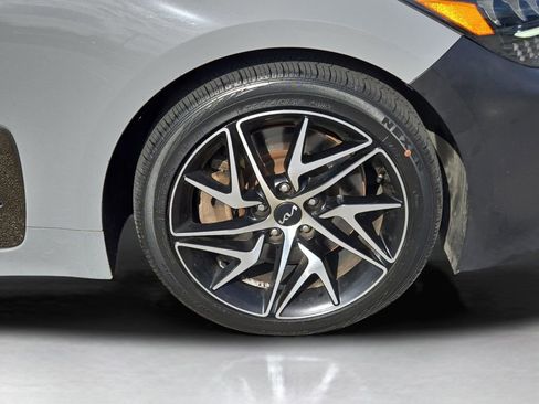 Used 2022 Kia Stinger GT-Line w/ Sun & Sound Package image 5