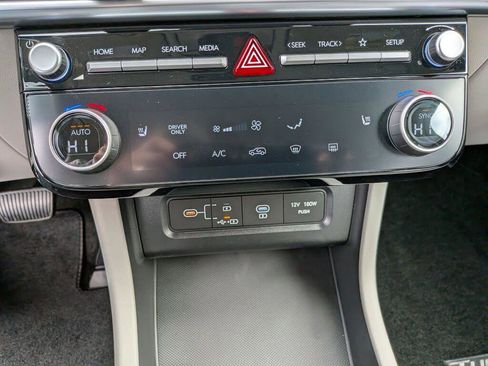 New 2026 Hyundai Tucson SEL AWD/4WD image 11