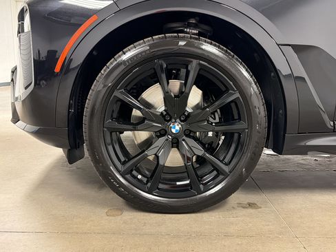 New 2027 BMW X7 xDrive40i AWD/4WD image 13