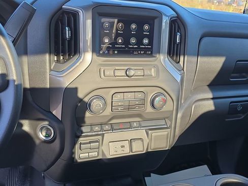 Used 2025 Chevrolet Silverado 1500 W/T w/ WT Value Package image 21