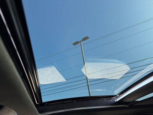 Used 2023 Kia K5 GT-Line image 17