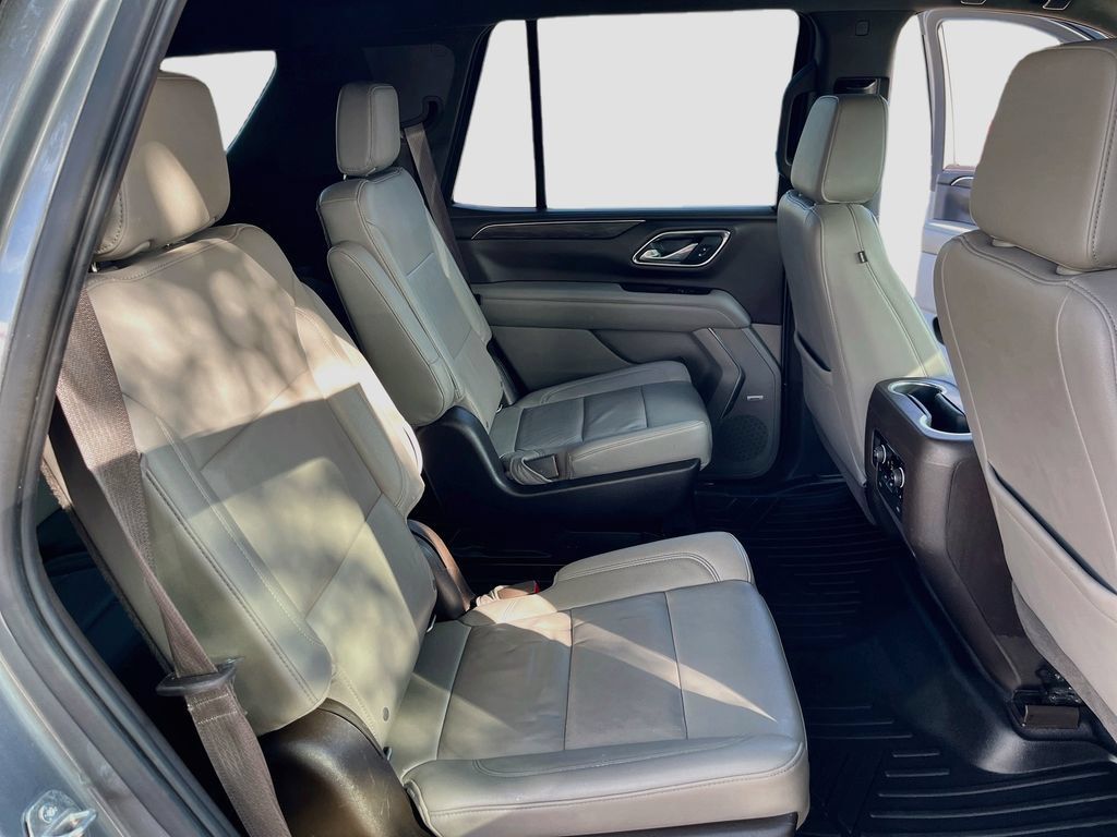 Used 2021 Chevrolet Tahoe Z71 w/ Z71 Off-Road Package AWD/4WD image 28