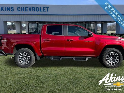 Used 2024 Chevrolet Colorado Z71 w/ Advanced Trailering Package AWD/4WD image 16