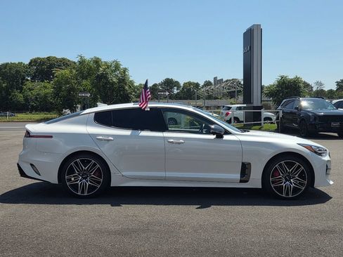 Used 2023 Kia Stinger GT2 AWD/4WD image 3