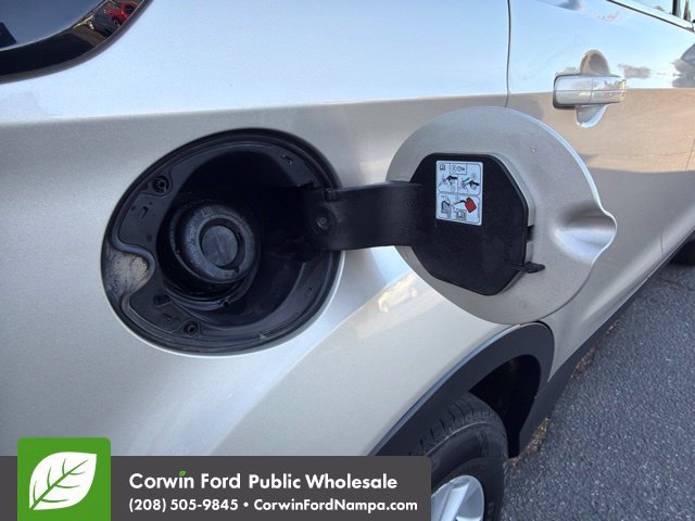 Used 2018 Ford Escape SE w/ SE Sync 3 Package AWD/4WD image 10