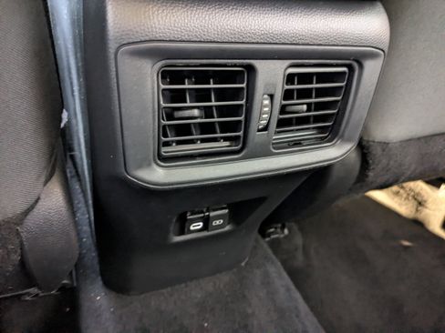 Used 2024 Toyota RAV4 AWD Hybrid w/ Weather Package image 17