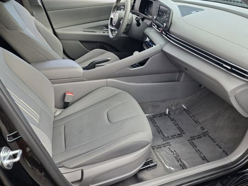 Certified 2025 Hyundai Elantra Sport w/ Cargo Package FWD image 16