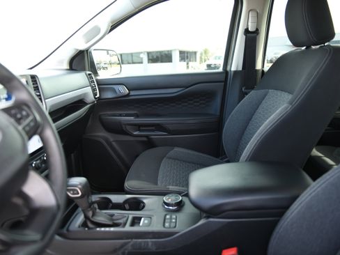 Used 2025 Ford Ranger XL w/ Trailer Tow Package image 18