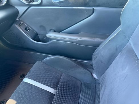 Used 2025 Toyota GR86 Premium w/ Performance Package RWD image 24