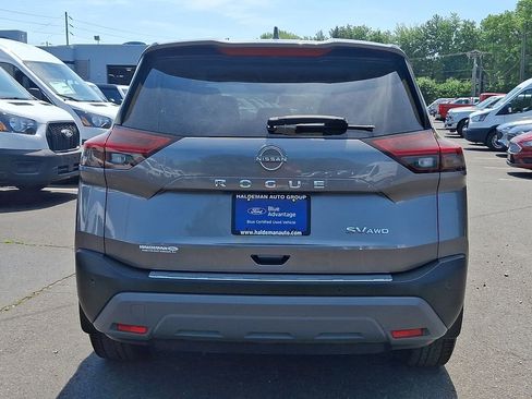 Used 2023 Nissan Rogue SV AWD/4WD image 6