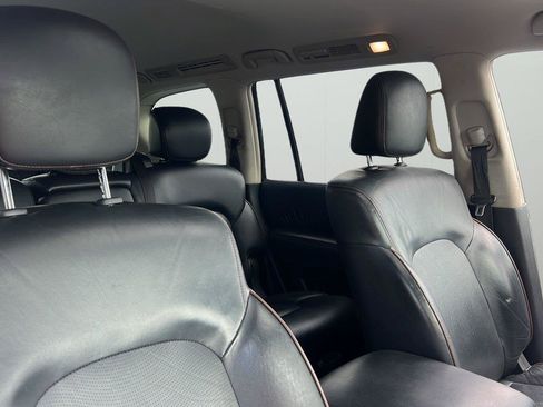 Used 2020 Nissan Armada SL w/ Premium Package RWD image 14