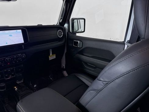 New 2026 Jeep Wrangler Sahara image 23