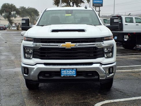 New 2025 Chevrolet Silverado 2500 LT w/ Convenience Package image 2