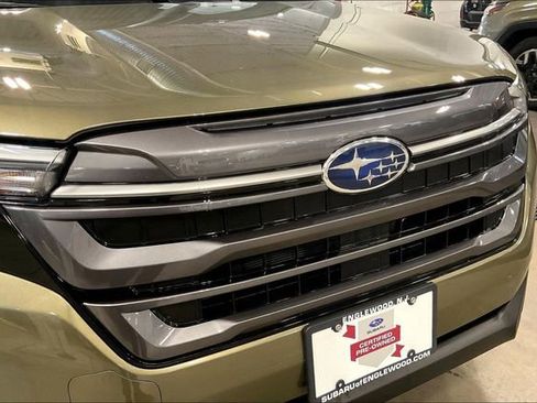 Used 2025 Subaru Forester Premium w/ Convenience Package #1 image 30