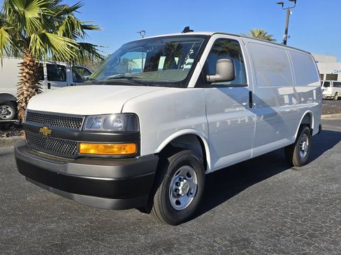 New 2025 Chevrolet Express 2500 w/ Driver Convenience Package image 8