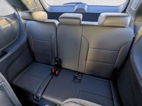 New 2026 Chevrolet Traverse High Country w/ LPO, Floor Liner Package image 17