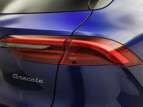 New 2025 Maserati Grecale GT image 23