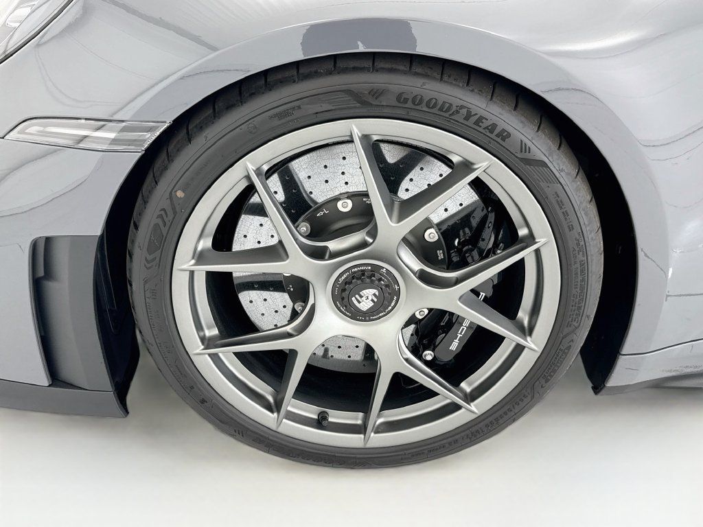 Certified 2026 Porsche 911 GT3 RWD image 27