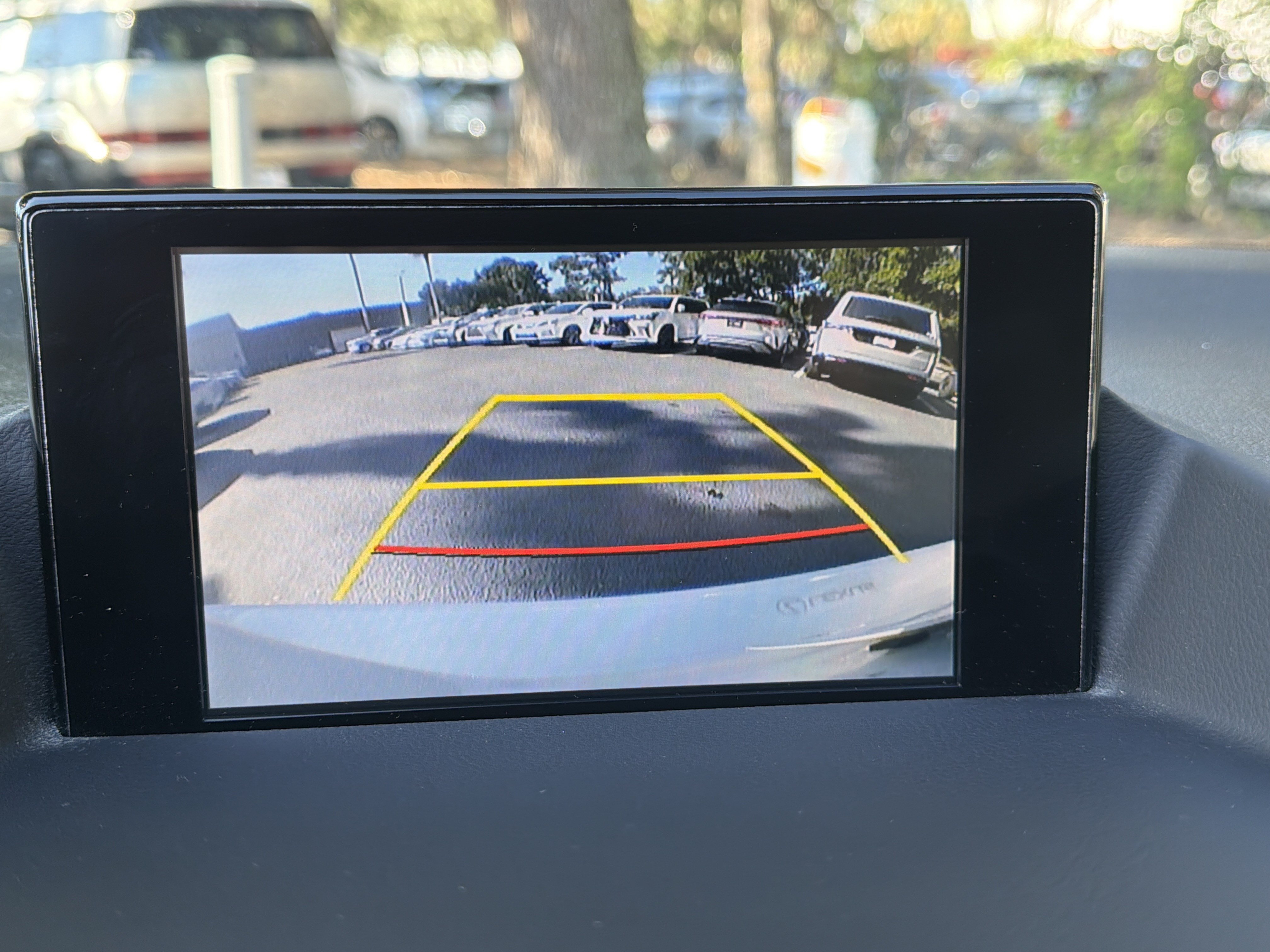 Used 2015 Lexus CT 200h w/ Navigation Package FWD image 26