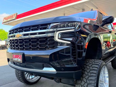 Used 2021 Chevrolet Tahoe LS w/ Driver Alert Package AWD/4WD image 17