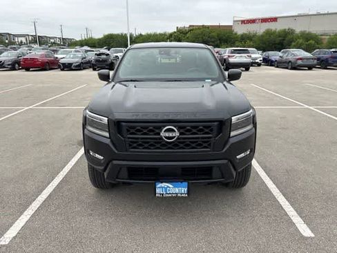 Used 2023 Nissan Frontier SV w/ Midnight Edition Package AWD/4WD image 8