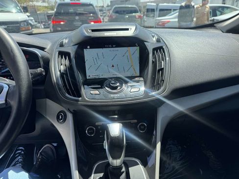 Used 2016 Ford C-MAX Energi SEL w/ Equipment Group 301A image 12