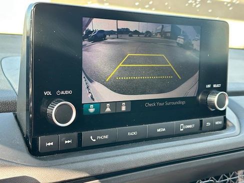 Used 2023 Honda Accord LX image 30