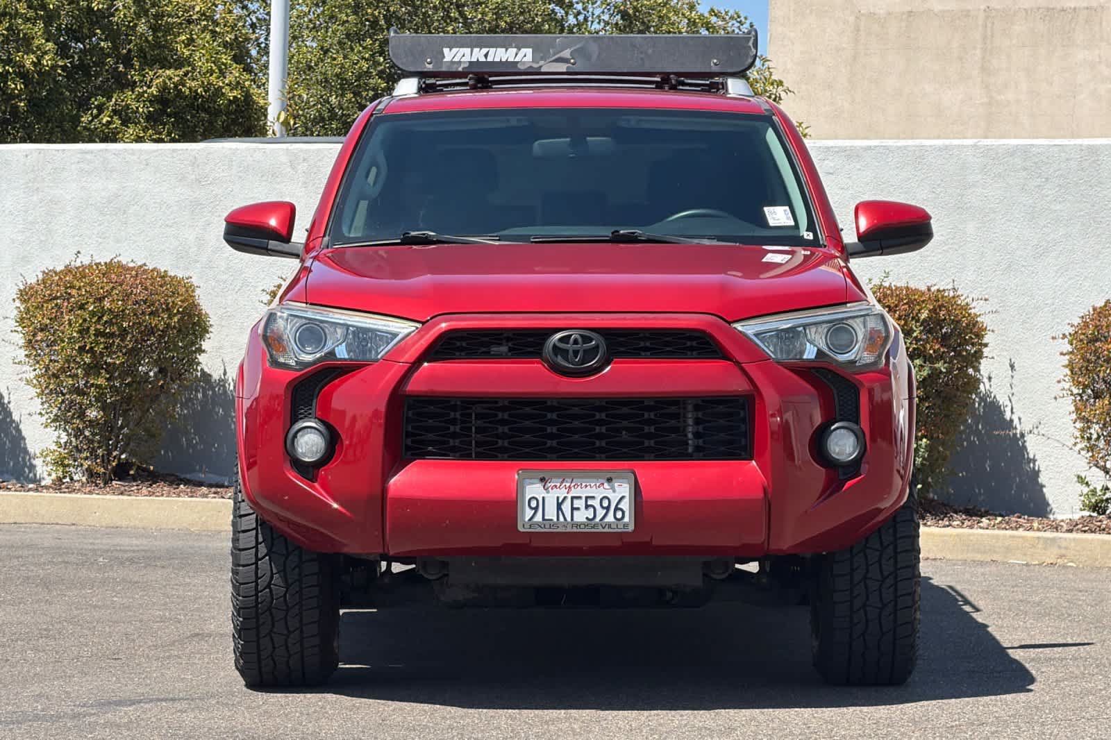 Used 2018 Toyota 4Runner 4WD image 10