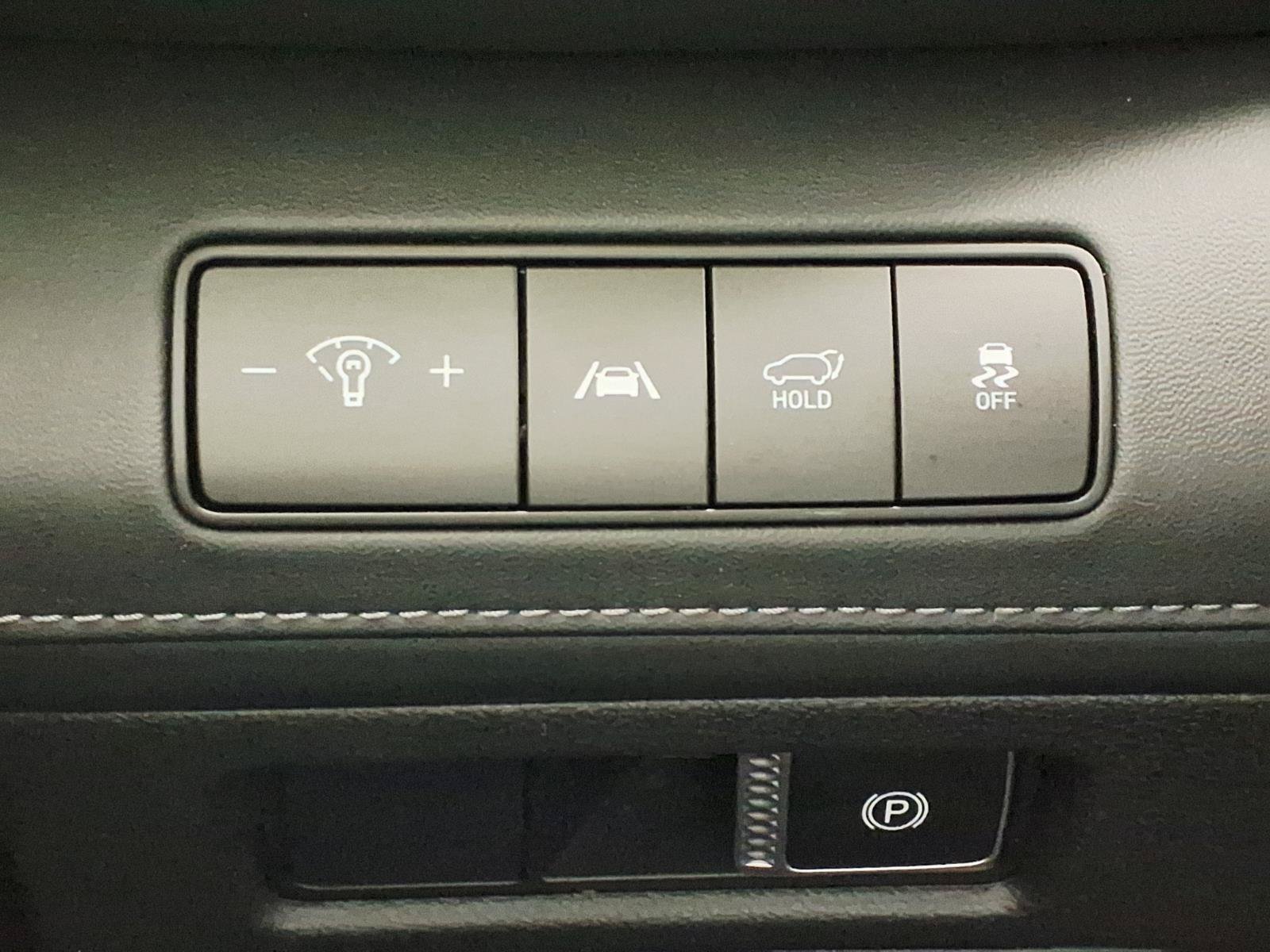 Certified 2023 Hyundai Santa Fe Limited AWD/4WD image 22