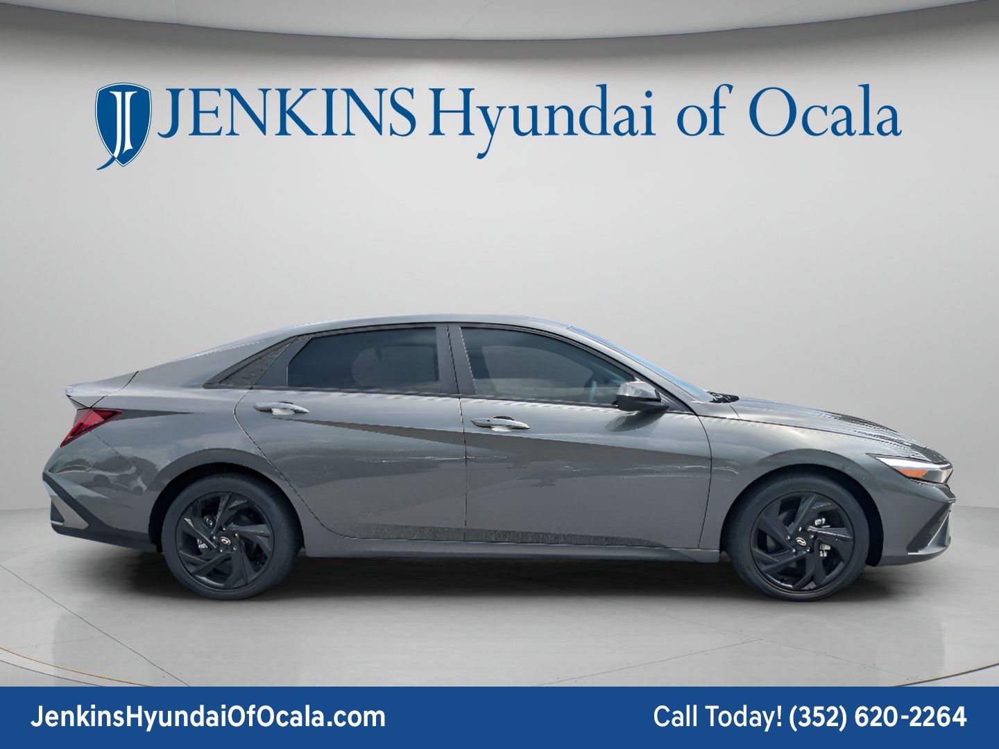 New 2026 Hyundai Elantra SEL Sport FWD image 2