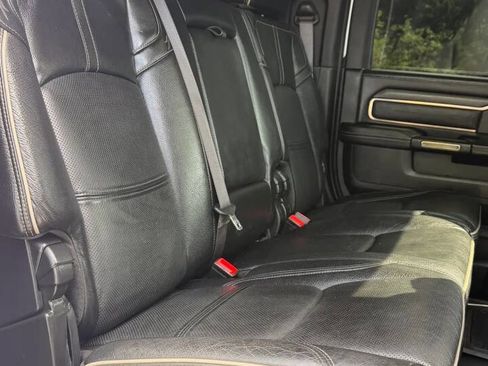 Used 2019 RAM 3500 Limited image 27